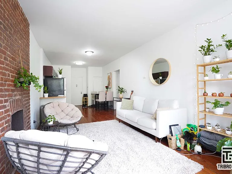 448 Saint Nicholas Ave #2D — Photo 6