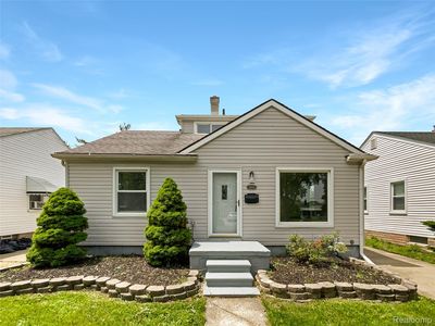 3894 17th St, Wyandotte, MI, 48192