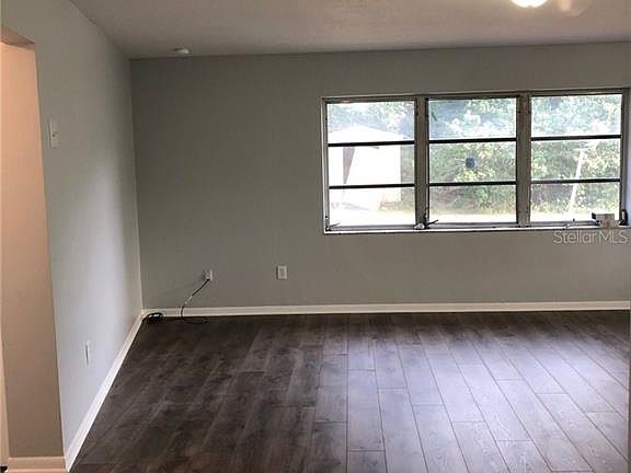 3rd image of 1063 Deltona Blvd