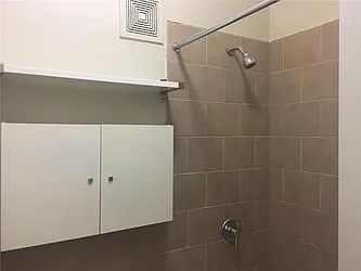 Rented by R New York