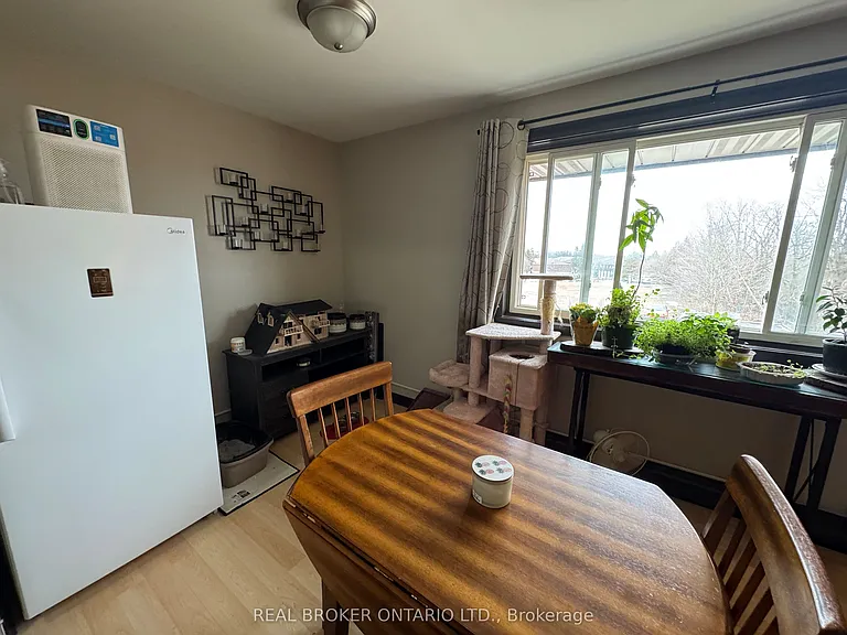 845 Kyle Ct #305 — Photo 21