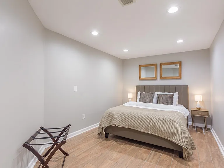455 Cove Dr NE — Photo 32