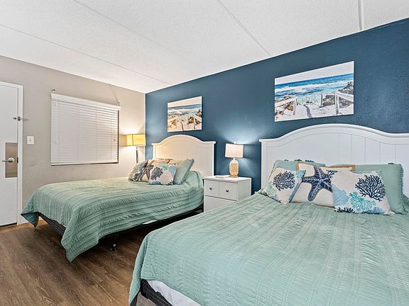 4th image of 208 74th Ave. N #2-417