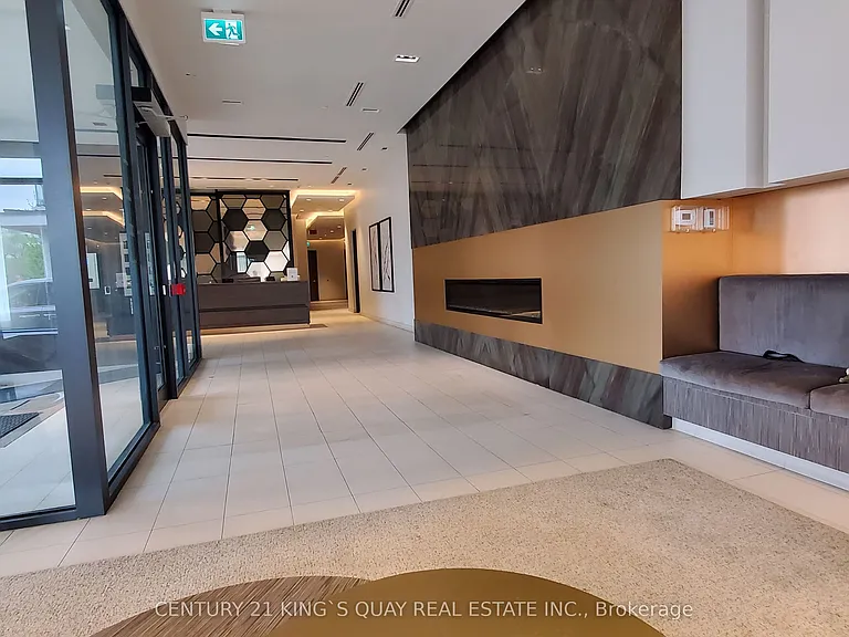 128 Fairview Mall Dr #1112 — Photo 9
