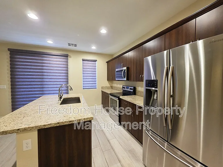 4882 E Beacon Ridge Dr — Photo 35