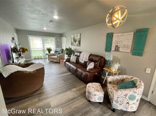 1008 E 6th St, Ada, OK 74820