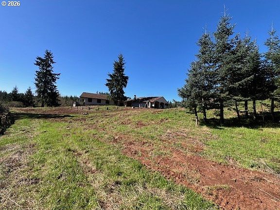 2nd image of 13707 NW Bishop Rd