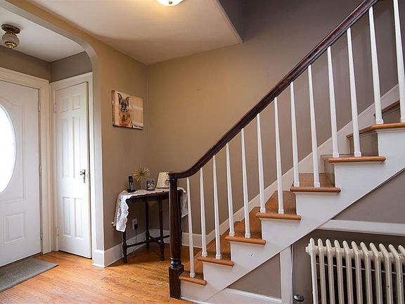 2nd image of 40 Stewart Ave