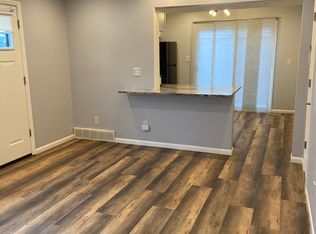 358 E Kossuth St, Columbus, OH 43206