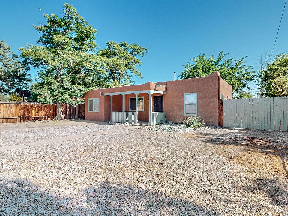 833 Palo Duro Ave NW, Albuquerque, NM 87107 | Zillow