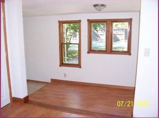 2324 Lyon St, Des Moines, IA 50317