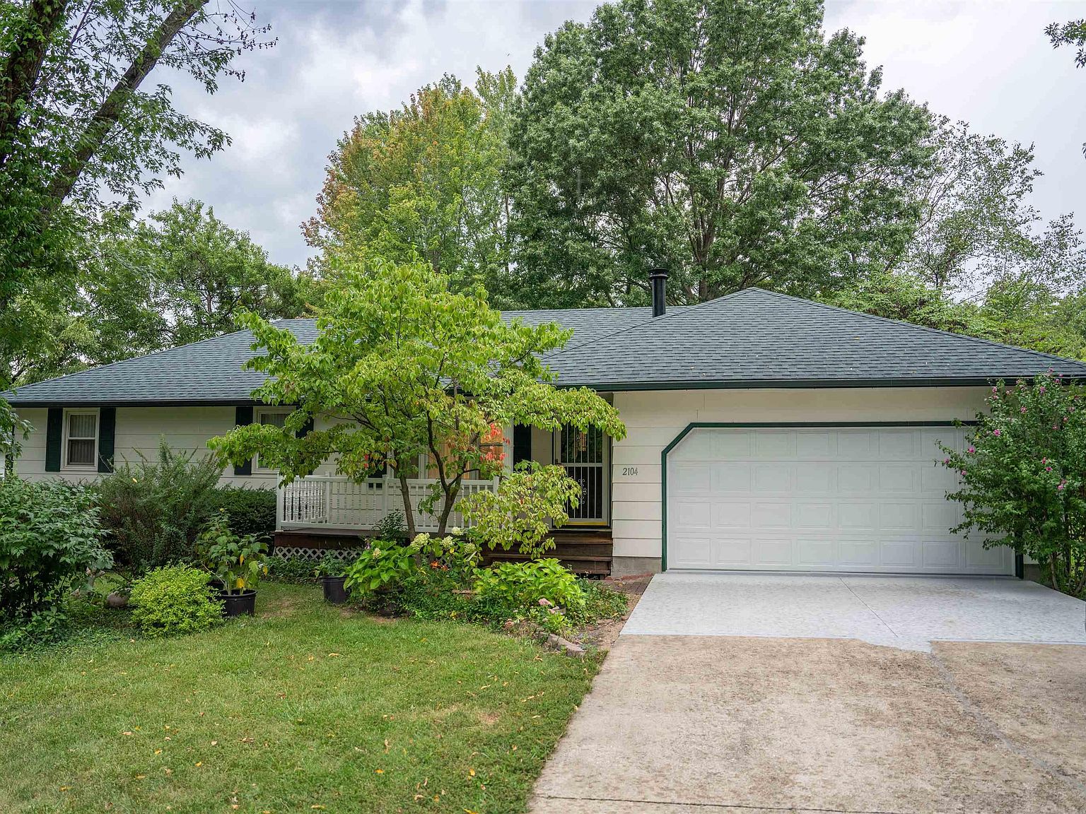 2104 S Engineer Ave, Sedalia, MO 65301 MLS 96093 Zillow