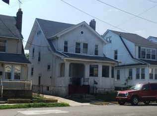 10528 192nd St, Saint Albans, NY 11412