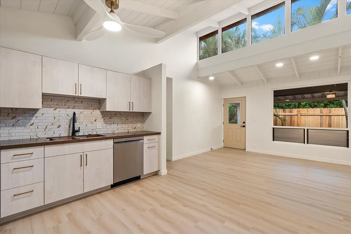 3567 Baldwin Avenue - Unit C — Photo 1