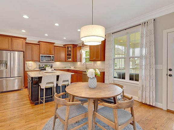 2nd image of 7577 Lacie Jay Ln