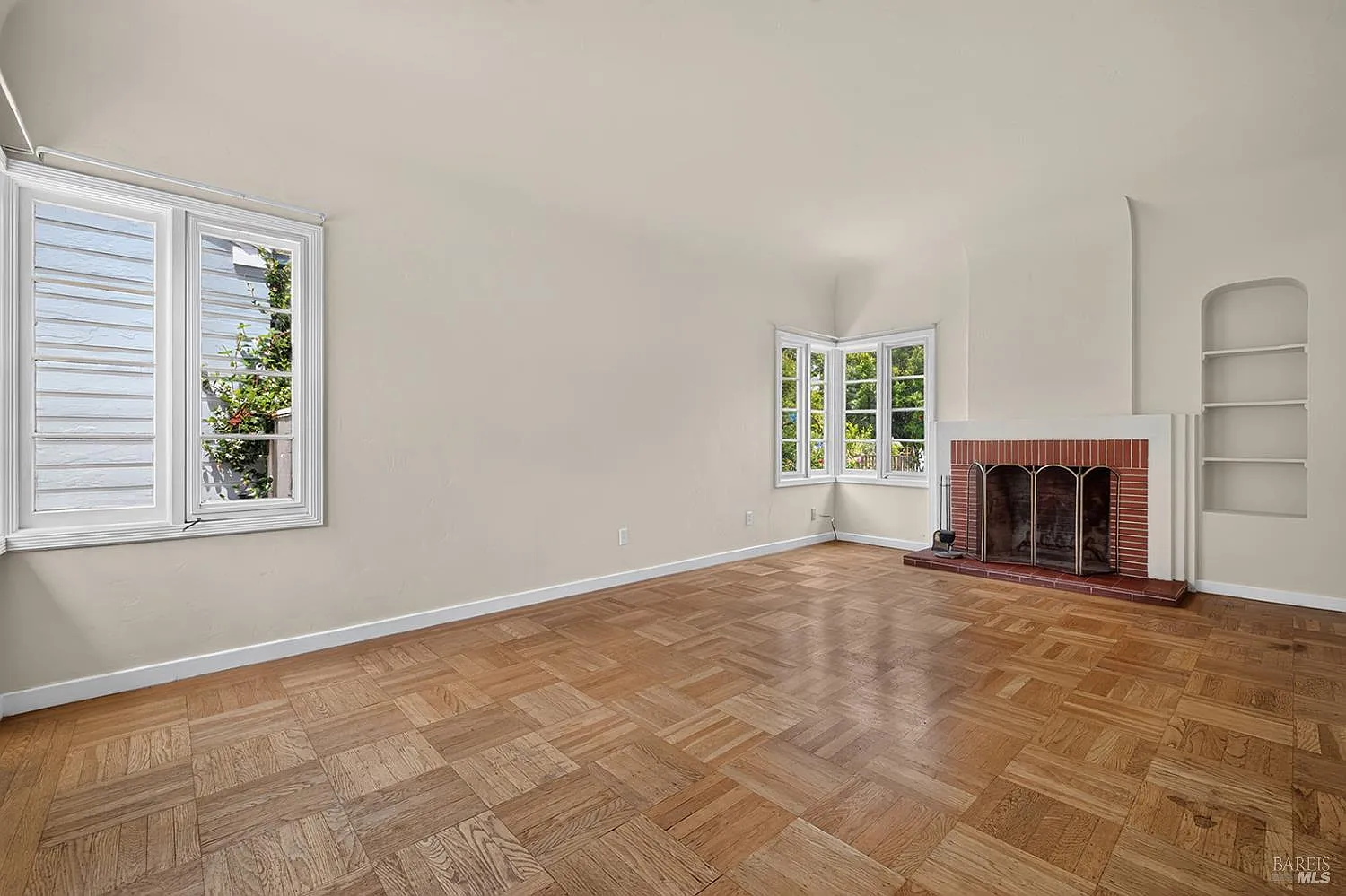 620 Dexter Street - Photo 11