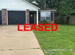 695 W Beck Dr, Fayetteville, AR 72703