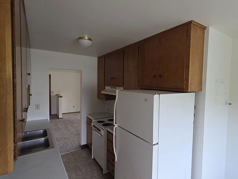 1010 Lafond Ave #10 — Photo 9