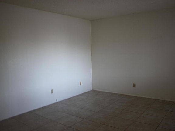 5th image of 4175 N Western Winds Dr