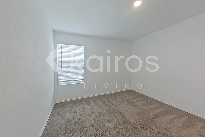 5634 Mountain Point — Photo 13