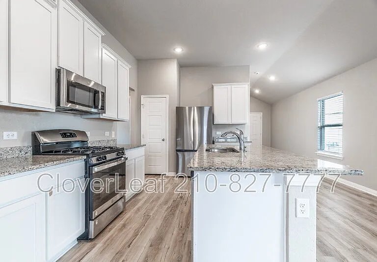 6334 Willow Point Blvd — Photo 13