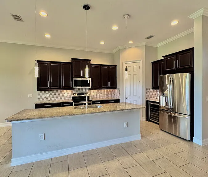 11181 Monte Carlo Blvd — Photo 16