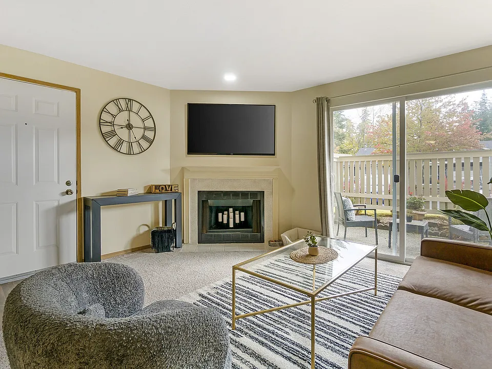 Alderwood Heights