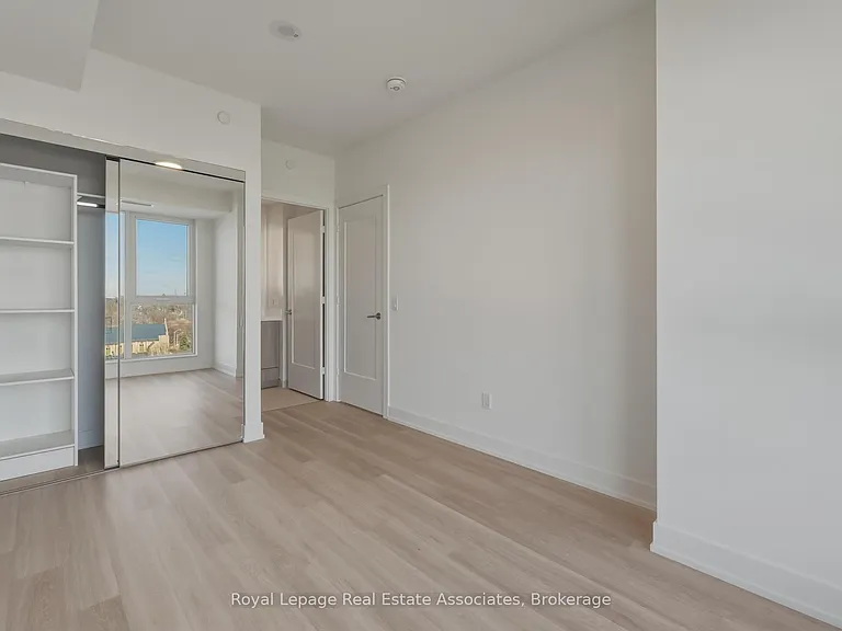 25 Cordova Ave #1112 — Photo 17