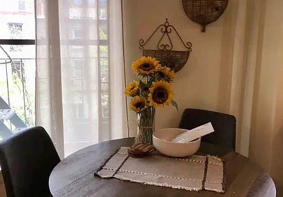 5th image of 305 Atlantic Ave APT 4R