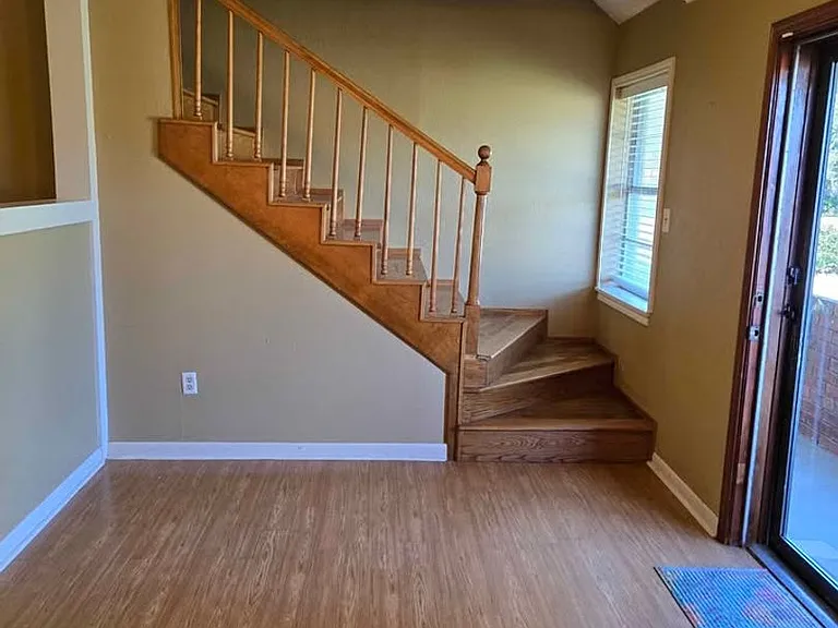 506 Kees Cir — Photo 12