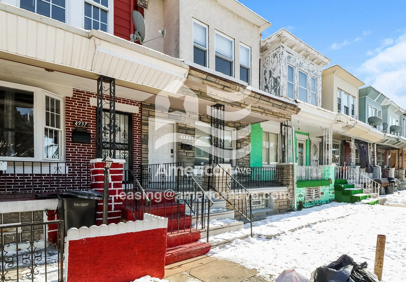 3 bed, 1.0 bath, 1141 sqft, $1,853 — Photo 3