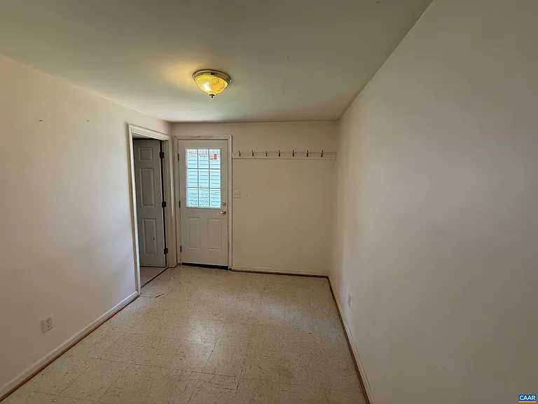 913 Druid Ave — Photo 21