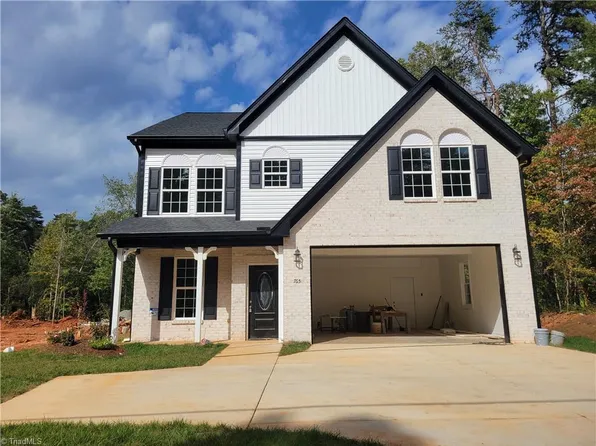 721 Petree Rd, Winston Salem, NC 27106