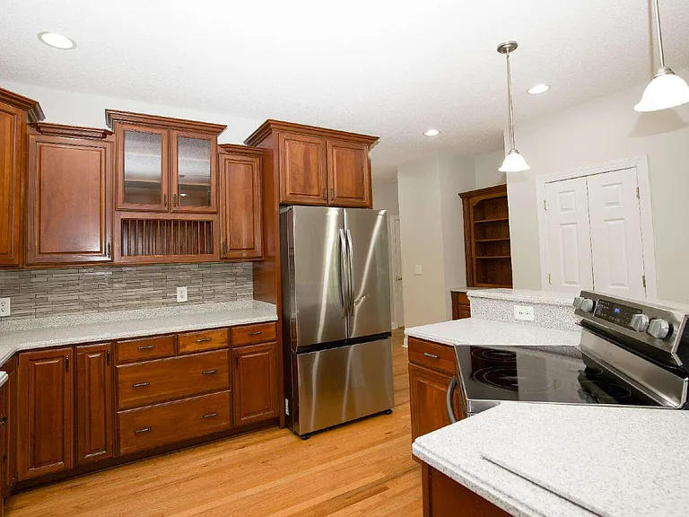 108 Fawnwood Dr — Photo 13
