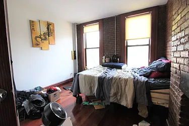 Rented by Dynamik Realty
