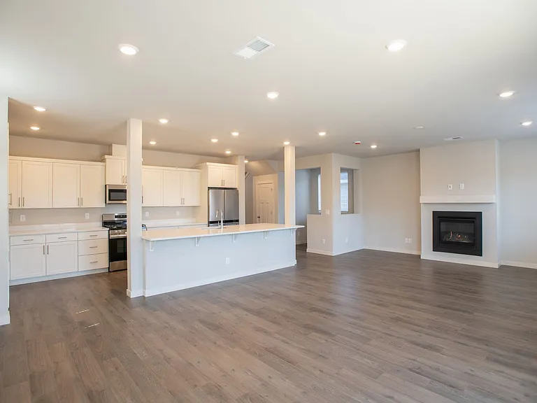 63264 Peale St — Photo 3