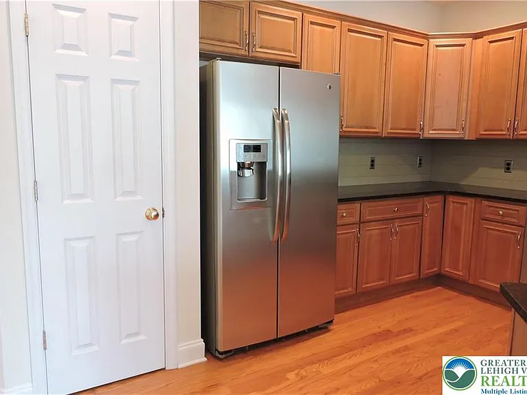 107 Highlands Blvd — Photo 10