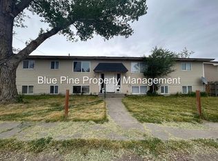182 Adams St APT 2, Chubbuck, ID 83202