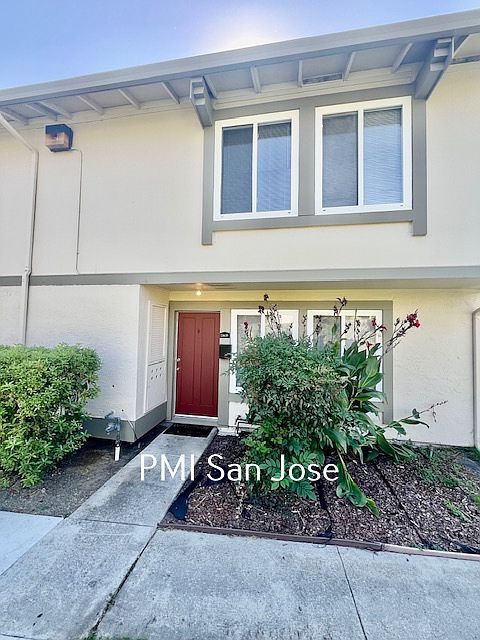 3436 Duchess Ct - Front_10042024