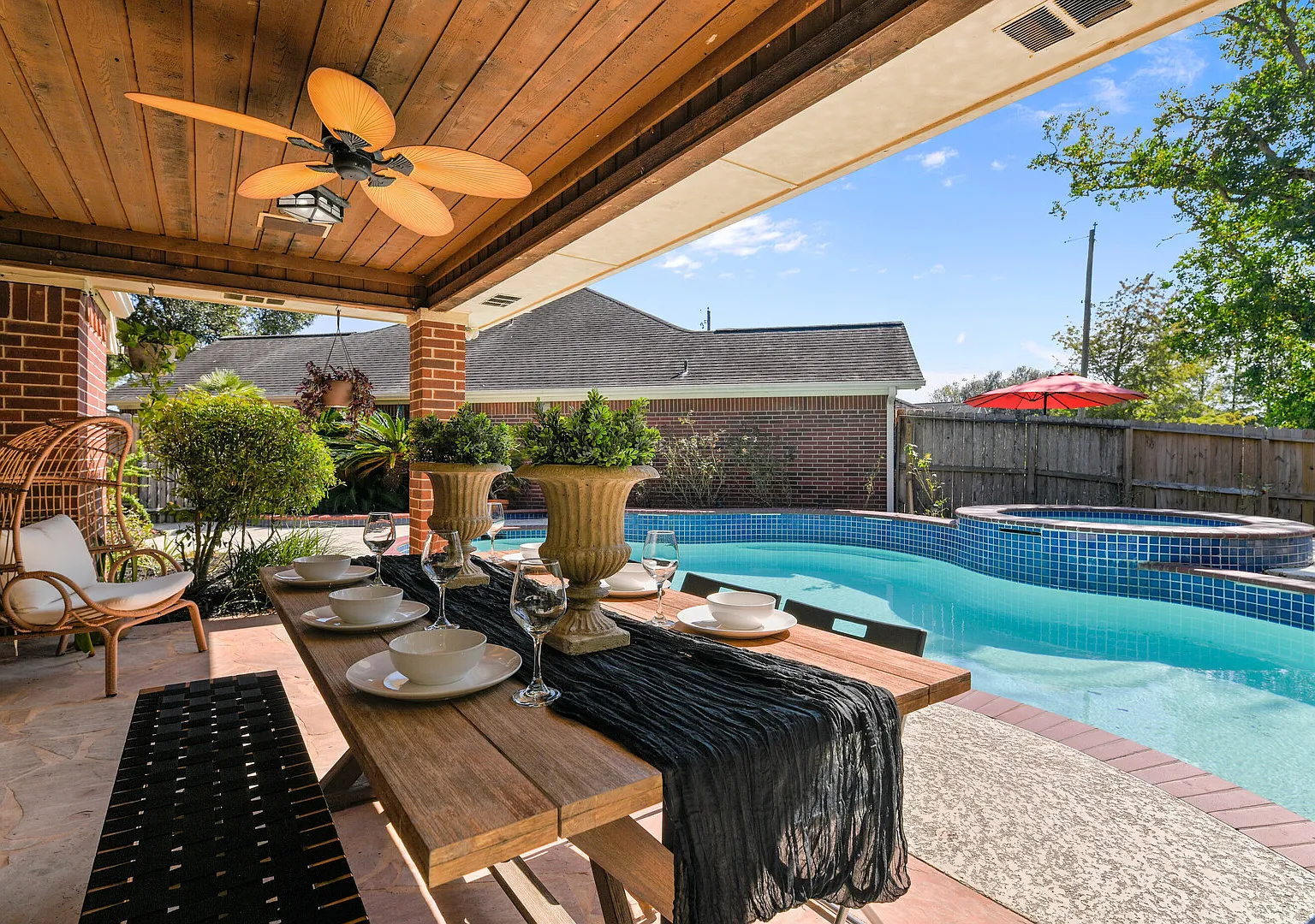 ~ Hidden Oasis Pool Home ~ Luxury Private Retreat — Photo 2