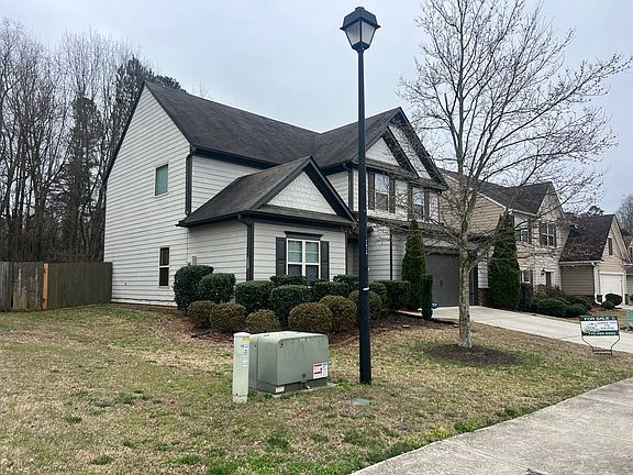 2nd image of 4245 Pearhaven Ln