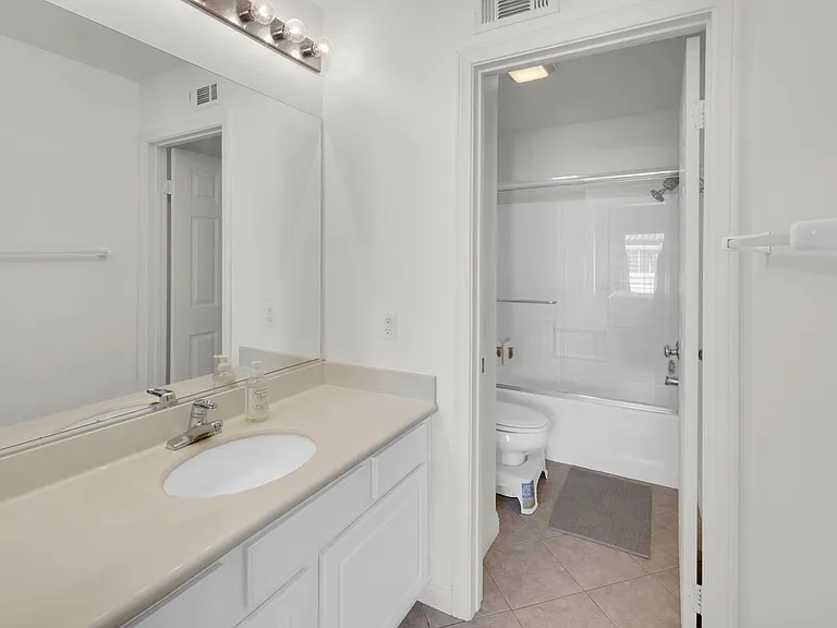 2850 Ballesteros Ln — Photo 12