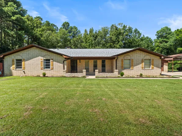 8 Cerrato Ln, Texarkana, TX 75503