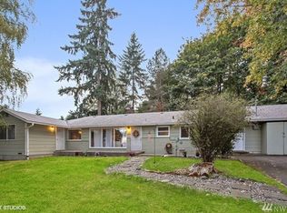 19355 53rd Ave NE, Lake Forest Park, WA 98155