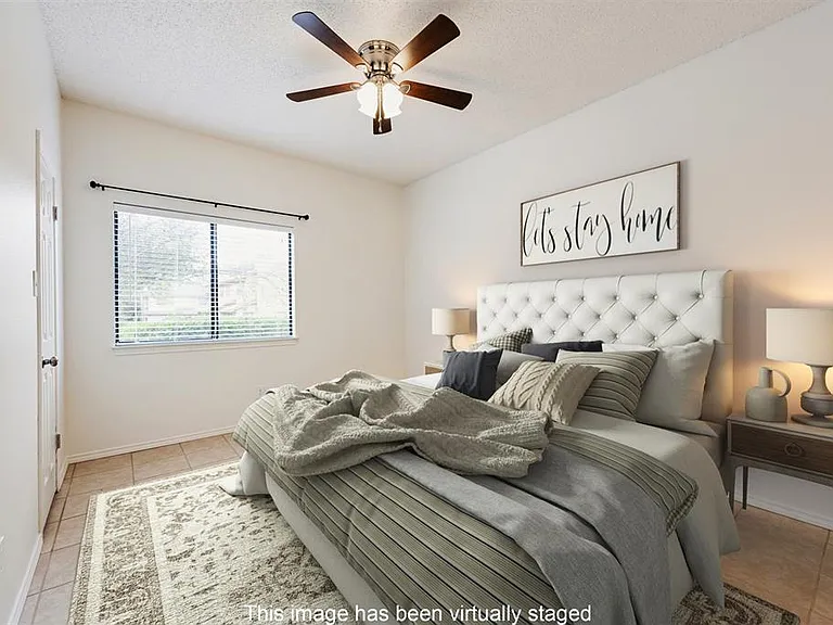 9100 Mountain Ridge Dr #105 — Photo 3