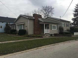 224 W Maple St, Bremen, IN 46506