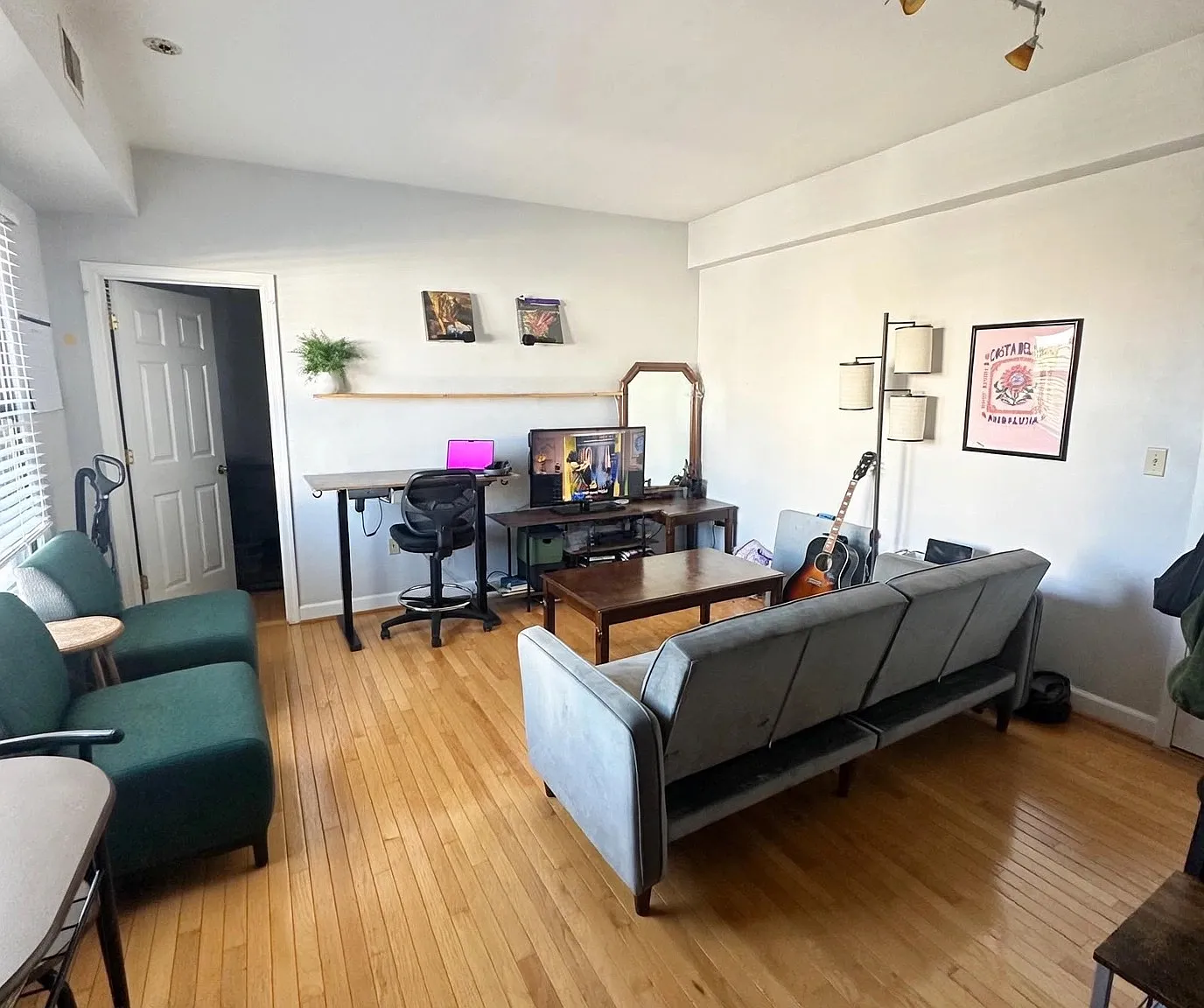 1321 Fairmont St NW — Photo 4