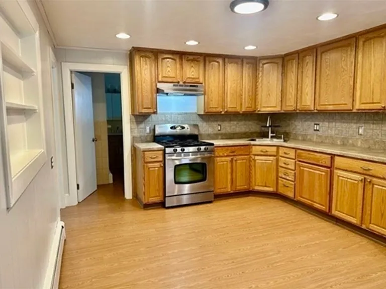 187 White St #1 — Photo 16