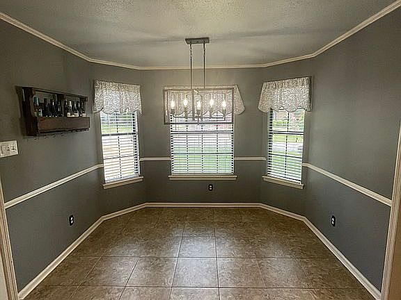 4th image of 12500 Valleywood Dr