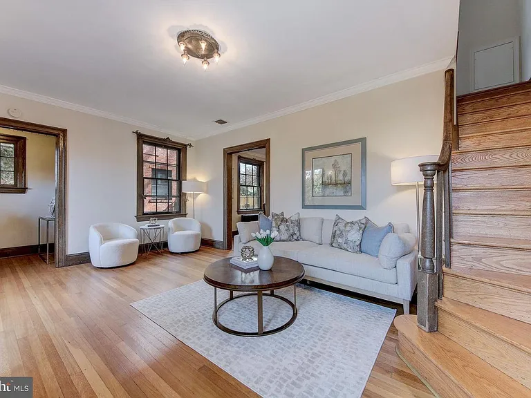 3722 Van Ness St NW — Photo 5